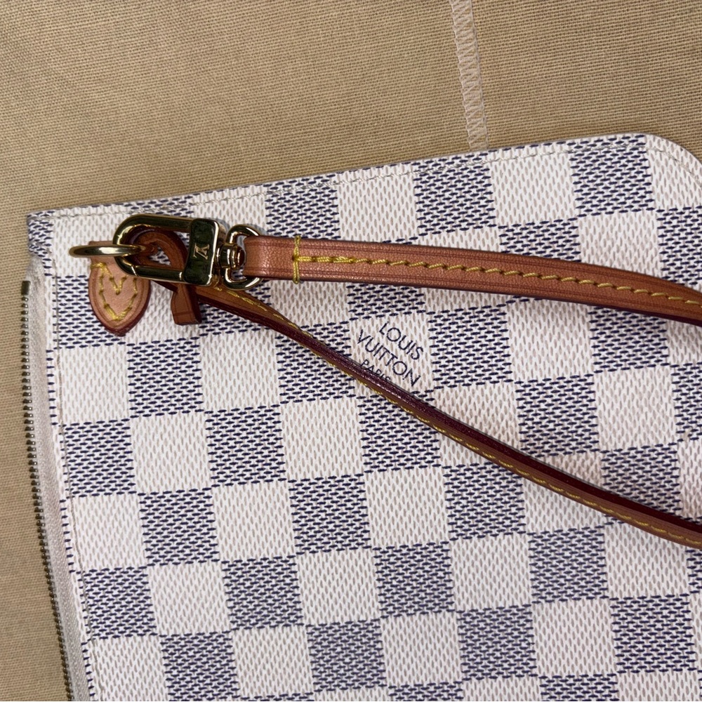 Authentic Louis Vuitton Neverfull GM Pochette damier azur beige lining - Picture 3 of 11